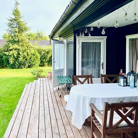 Get Close To Nature And The Starry Sky Stege